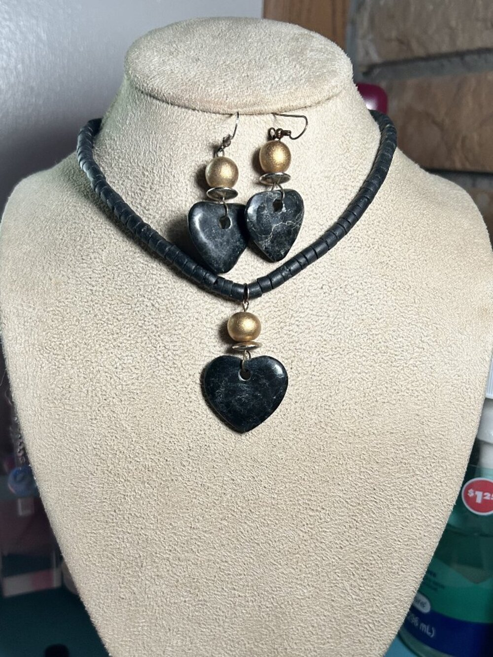 Vintage Artisan Black Stone Heart Pendant Necklace & Matching Earrings Set